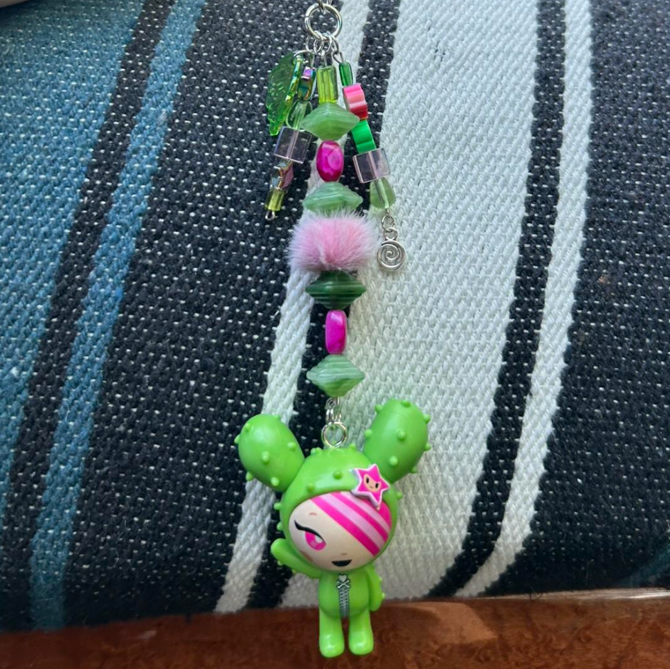 sandy keychain 🌵⋆✴︎˚｡⋆